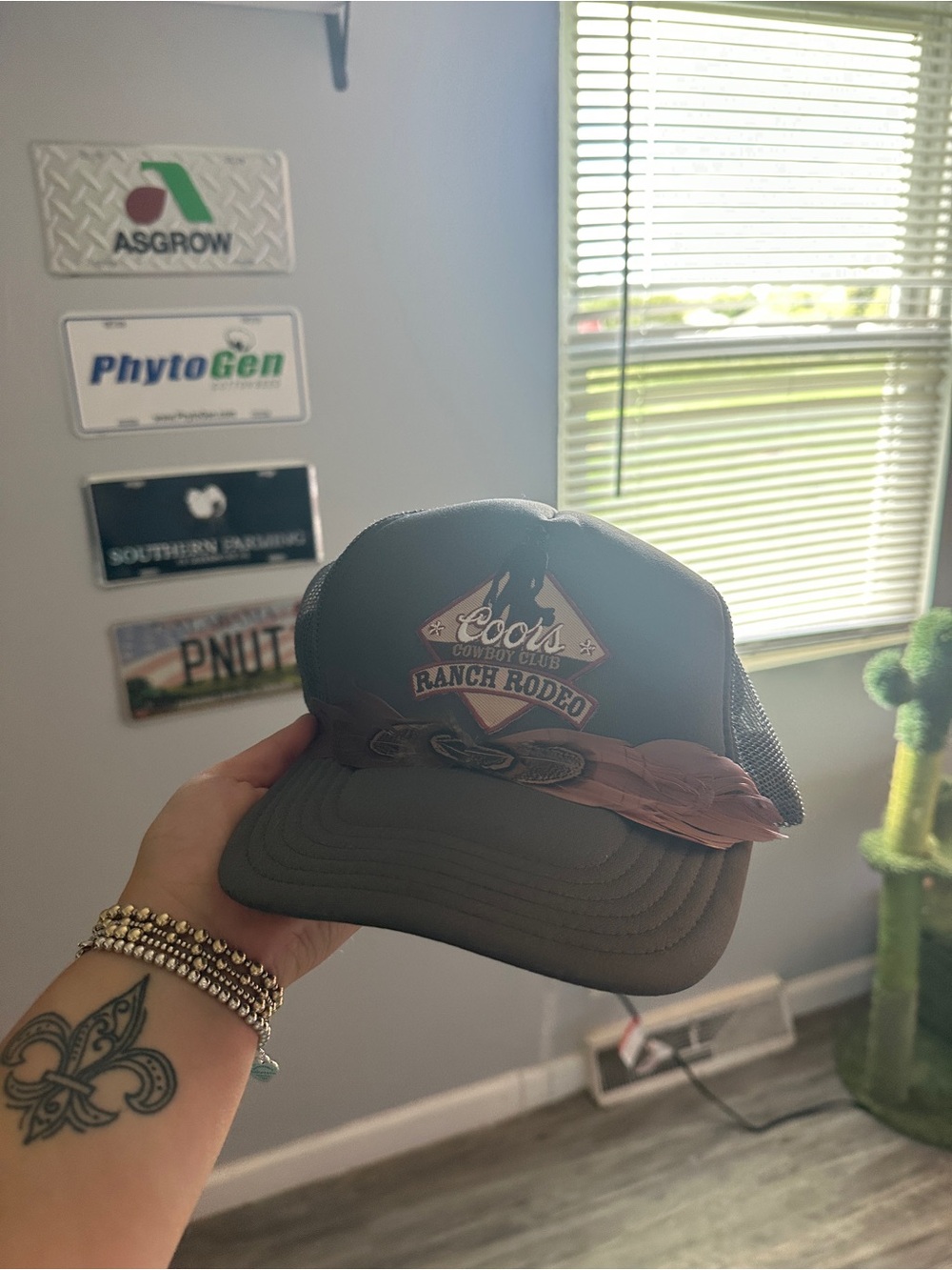 Coors Ranch Rodeo Trucker Hat - Grey